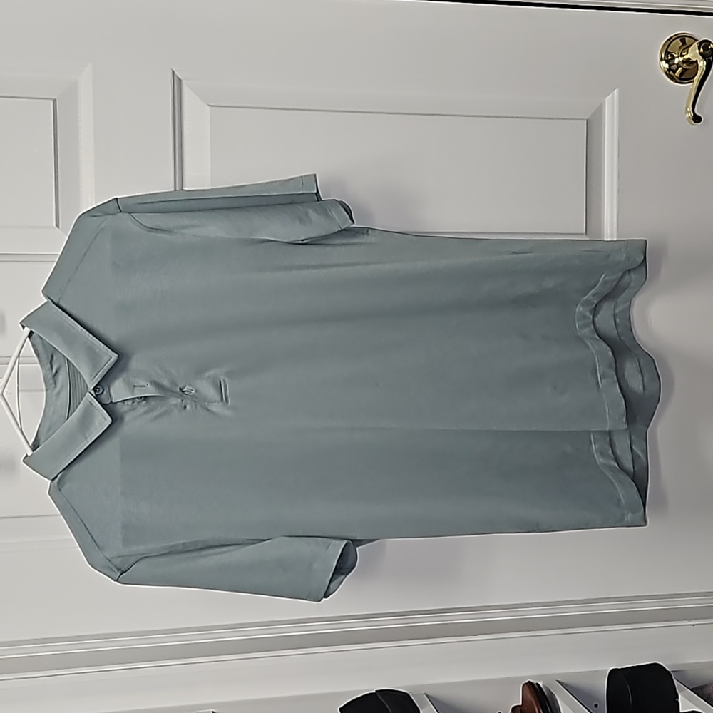 Lululemon Evolution(?) Polo Shirt